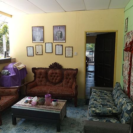 Kuntum Cottage Bed & Breakfast Kampung Tanjung Ipoh ภายนอก รูปภาพ