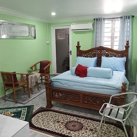 Kuntum Cottage Bed & Breakfast Kampung Tanjung Ipoh ภายนอก รูปภาพ